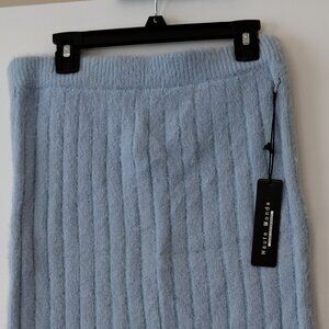 Haute Monde Skirt Size Small Trendy Casual Mini Skirt